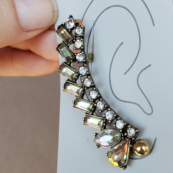New Unique Click-Six Rhinestone Crystal Ear Cuff - Picture 6 of 11